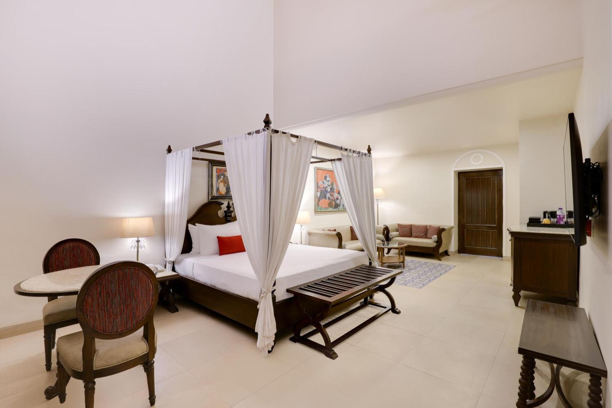 Lemon Tree Amarante Beach Resort, Goa Кандолим Экстерьер фото