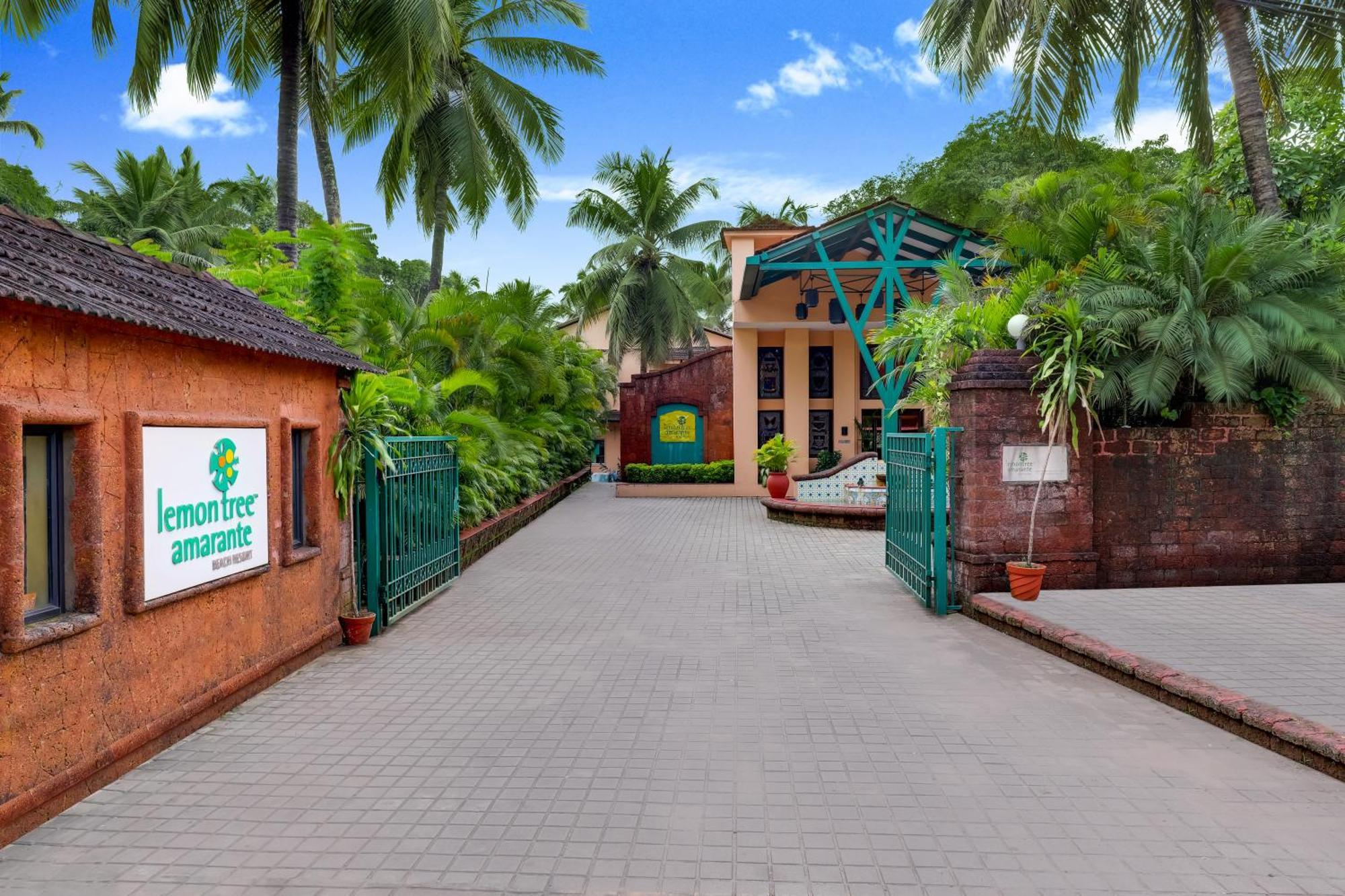 Lemon Tree Amarante Beach Resort, Goa Кандолим Экстерьер фото