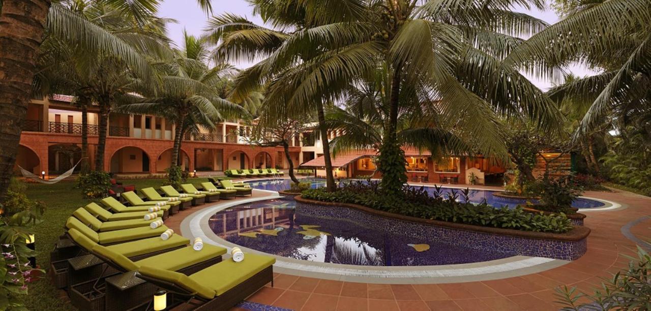 Lemon Tree Amarante Beach Resort, Goa Кандолим Экстерьер фото